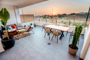 Apartment with Beautiful Terrace